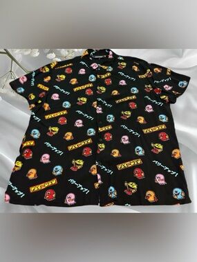 Pac-Man Black Graphic Casual Button-Down Shirt L